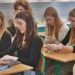 OLYMPUS DIGITAL CAMERA LEKCJA BIOLOGII 2 KLASIE 2D